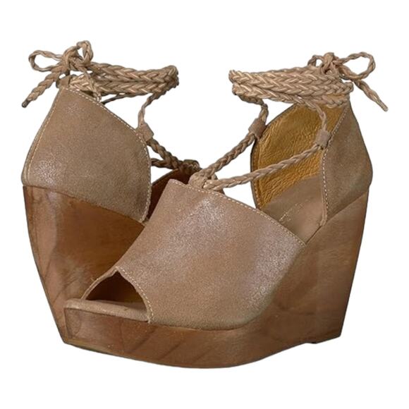 Very Volatile Platform Wooden Wedge Bronze Leather Gladiator Sandals Size 8 New! - Picture 1 of 13